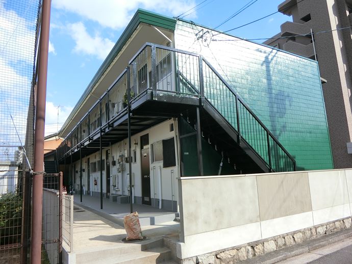 広島市佐伯区Mアパート屋根・外壁塗装、防水改修、土間補修工事